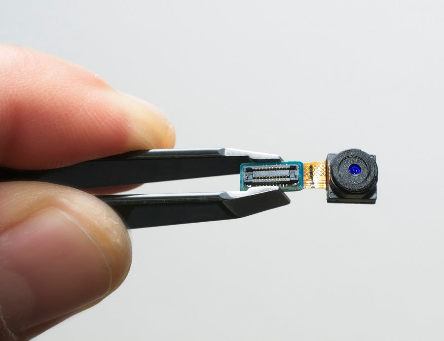 How to find a hidden spy camera
