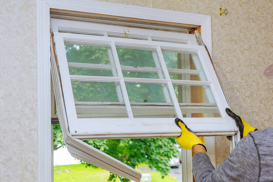 Using thermal camera to find air leaks