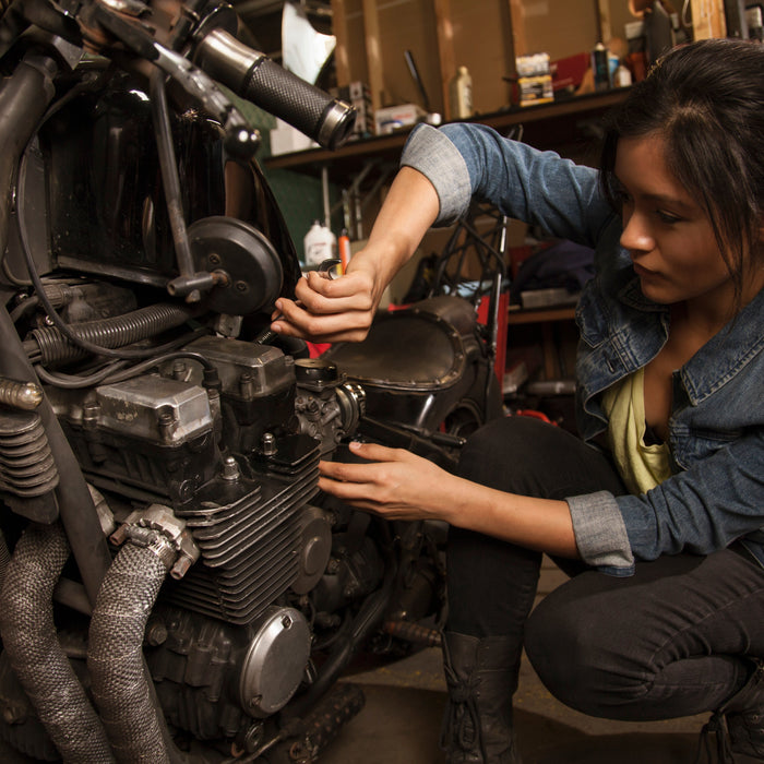 How to Use a Thermal Camera to Diagnose Motorcycle Exhaust and Engine Issues