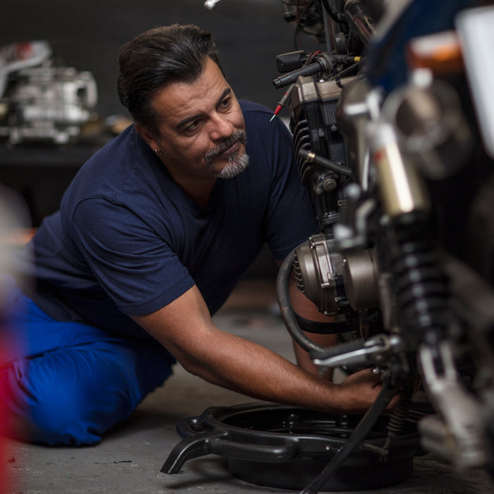 Top 7 Motorcycle Maintenance Tasks You Can Do at Home with an Inspection Camera